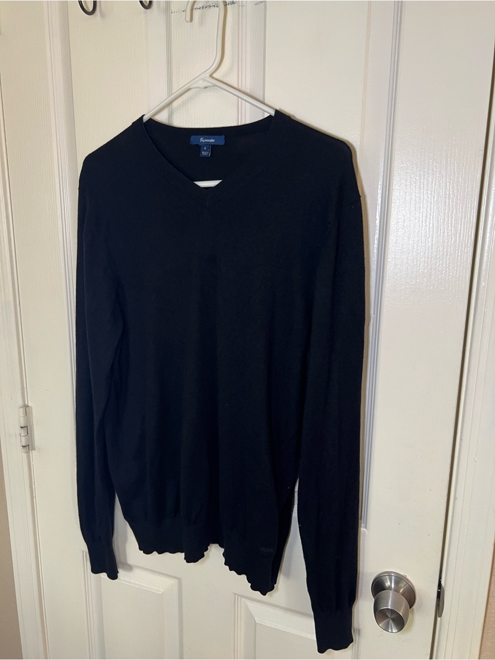 Façonnable Black Silk Cashmere Blend V-Neck Sweater Women’s Large Luxury Knit - Picture 10 of 10